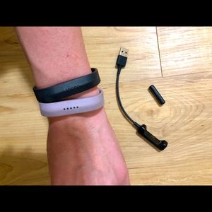 Fitbit Flex 2 + TWO bands & Charger